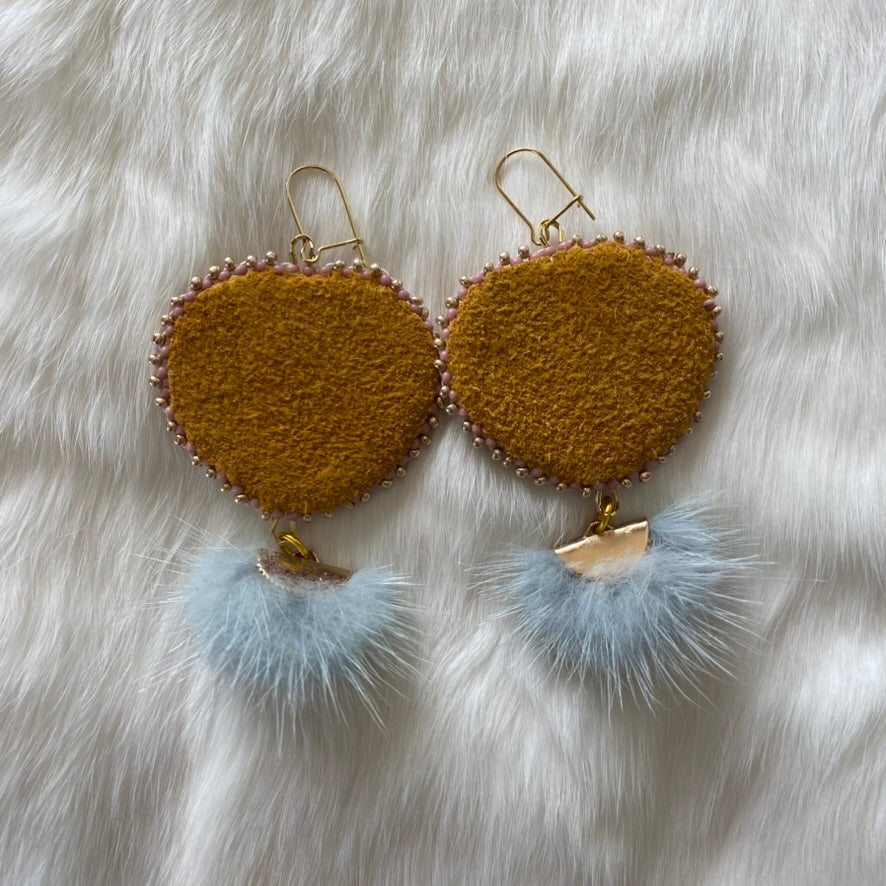 Kiyāpac Nipasikohn Earrings